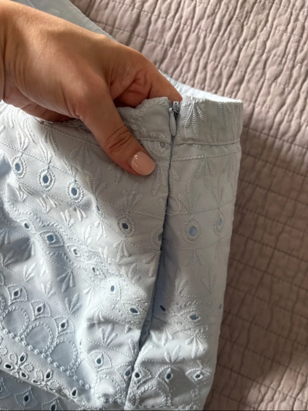 Blue Rain by Francesca's Light Blue Eyelet Lace Shorts - Large